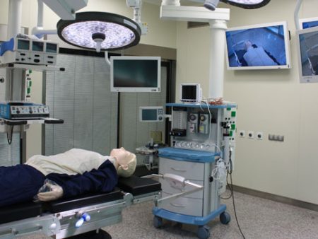 Болнични и интеграционни системи